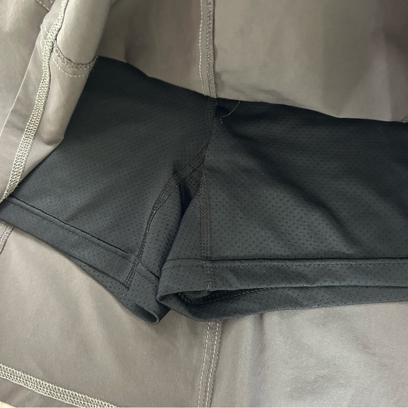Title Nine Swingtastic Athletic Gray Skort Hiking Outdoors Active Size 10 - Picture 5 of 6